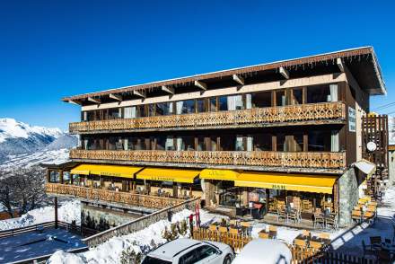 La Vanoise · Entrée Hôtel 3 étoiles à Peisey-Vallandry en Savoie