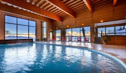 La Vanoise Hôtel Spa à Peisey-Vallandry · Hôtel avec piscine en Savoie